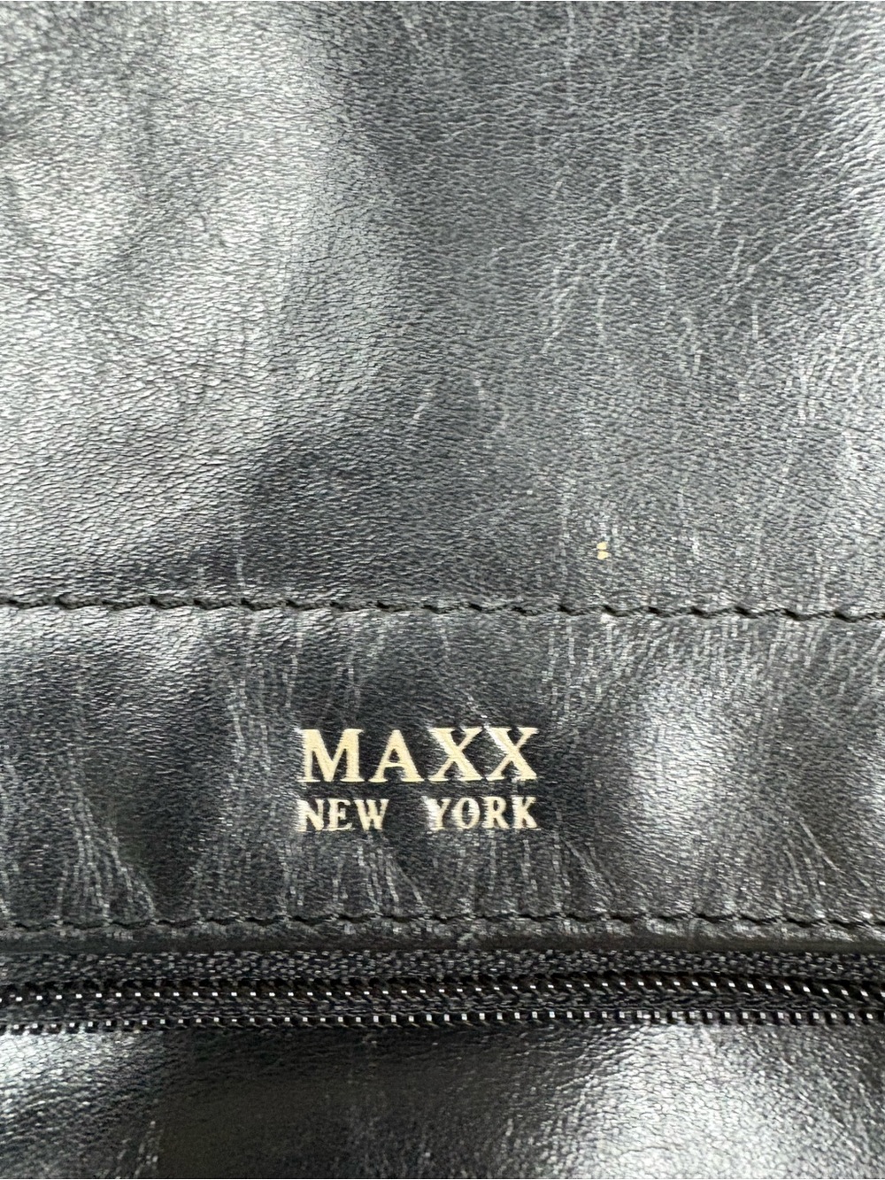 Maxx New York Black Convertible Bag Fannie Pack - Picture 2 of 14